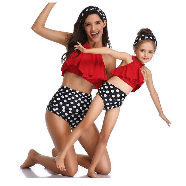 Summer New Mother Daughter Swimsuit Family Matching Outfits Swimwear Mommy and Me Clothes Mom Baby Bikini Mama Hanging Neck 2019